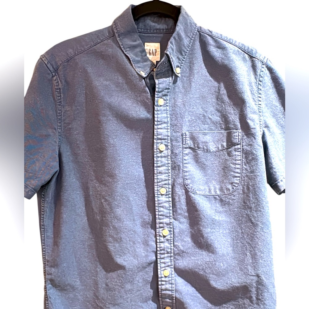 GAP Blue Casual Short Sleeve Button Down Shirt with Tailored Fit, Men's S - Picture 7 of 8